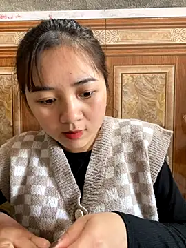 Lonnina online show from November 15, 2025, 6:00 am