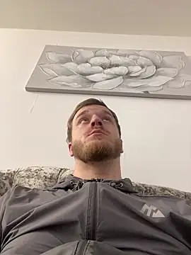 Girthyone20 online show from October 20, 2025, 6:58 am