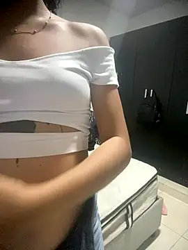 KarimAnxiex online show from September 25, 2025, 6:28 am