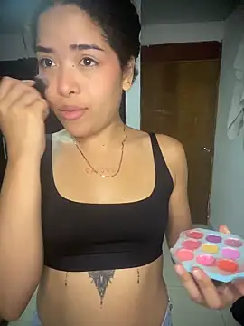 KarimAnxiex online show from November 10, 2025, 11:53 am