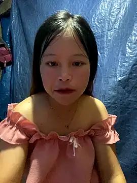 O o UwU o O online show from September 19, 2025, 8:49 am