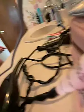 sexybigdick04 online show from July 29, 2026, 6:17 pm