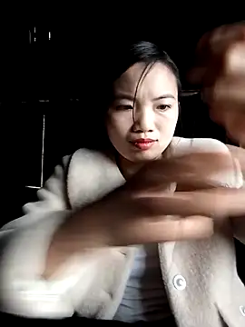 ngan-cute online show from February 27, 2026, 1:16 am