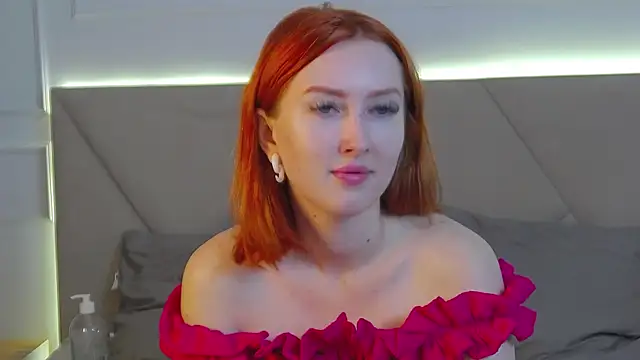 MarianeSun online show from July 18, 2026, 4:16 am