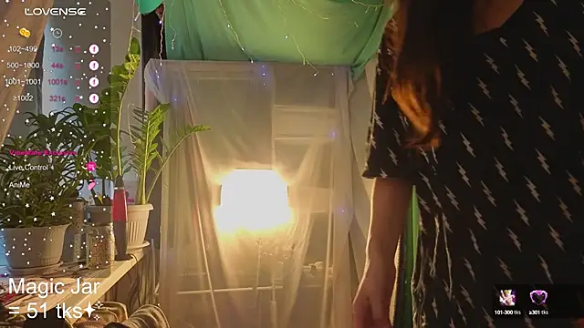 HoneyLem0n online show from September 21, 2025, 3:30 am