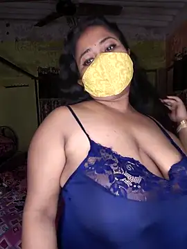 Smile-quien online show from March 23, 2026, 5:28 pm