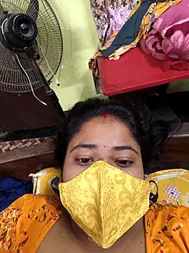 Smile-quien online show from April 9, 2026, 8:36 pm