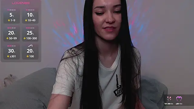 Veliora online show from October 8, 2025, 2:58 pm