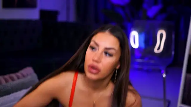 Snapshot of CataleyaSyrene chatting on February 7, 2026, 7:50 pm CataleyaSyrene online show from February 7, 2026, 7:50 pm