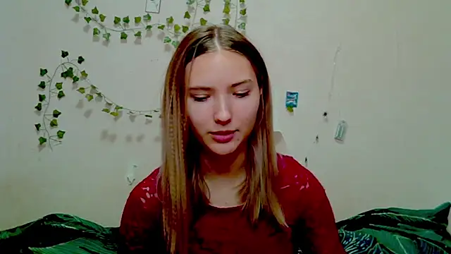  kikiclark   online show from November 20, 2025, 5:12 pm