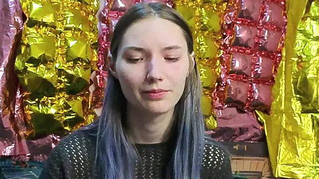  kikiclark   online show from April 5, 2026, 7:22 pm