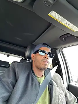 Jariushot3 online show from April 19, 2026, 7:16 pm