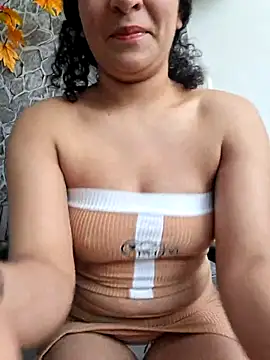 Lexiiee 1 online show from October 4, 2025, 4:16 pm