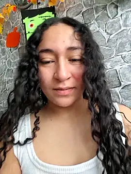 Lexiiee 1 online show from October 16, 2025, 4:08 pm