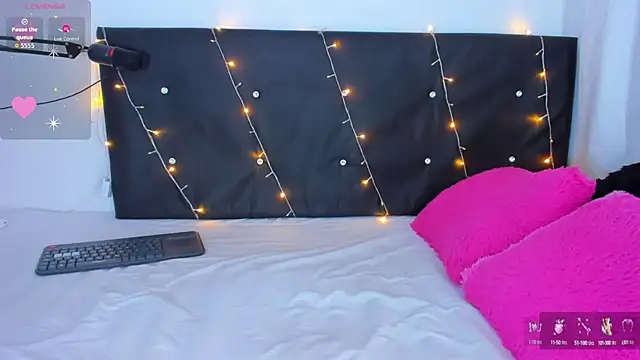 Snapshot of Danaa_moore_ chatting on October 25, 2025, 9:31 pm Danaa moore online show from October 25, 2025, 9:31 pm