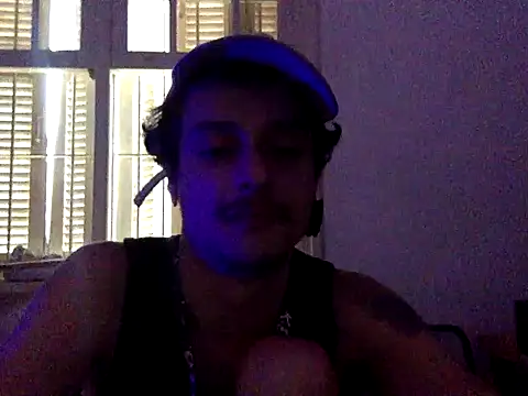Snapshot of chrisalmeid_ chatting on April 8, 2026, 5:24 pm chrisalmeid online show from April 8, 2026, 5:24 pm