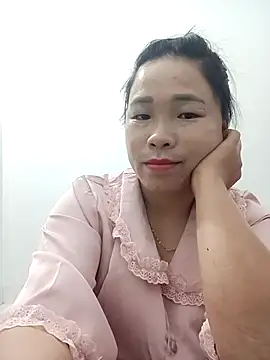Snapshot of sumy-00 chatting on May 12, 2026, 4:37 pm sumy-00 online show from May 12, 2026, 4:37 pm