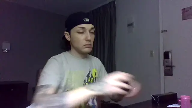 Snapshot of Jbenz420 chatting on March 6, 2026, 1:02 am Jbenz420 online show from March 6, 2026, 1:02 am