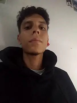 Crxxxsh online show from March 26, 2026, 11:16 am