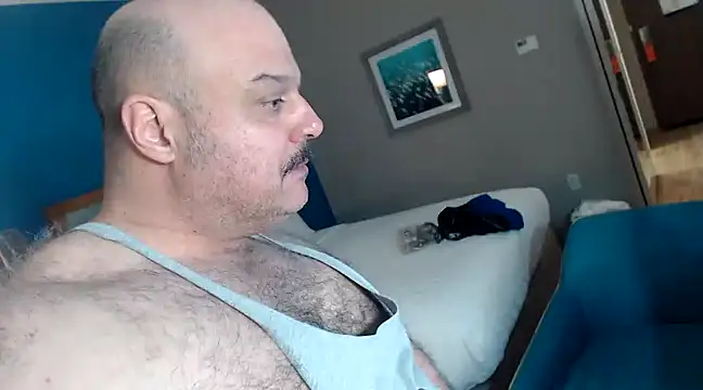 Snapshot of bullmusclejoe chatting on March 20, 2025, 4:29 am bullmusclejoe online show from March 20, 2025, 4:29 am