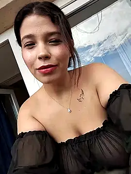 Snapshot of NicoleHayle chatting on September 25, 2025, 10:41 am NicoleHayle online show from September 25, 2025, 10:41 am