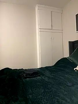 Snapshot of CheekyChelseaX chatting on November 13, 2025, 7:24 pm CheekyChelseaX online show from November 13, 2025, 7:24 pm