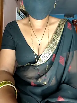 Snapshot of SindhuHappy chatting on May 4, 2026, 11:45 pm SindhuHappy online show from May 4, 2026, 11:45 pm