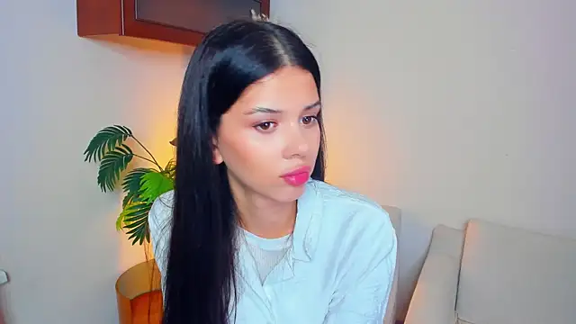 Snapshot of JoCauterucci chatting on October 8, 2025, 6:55 am JoCauterucci online show from October 8, 2025, 6:55 am