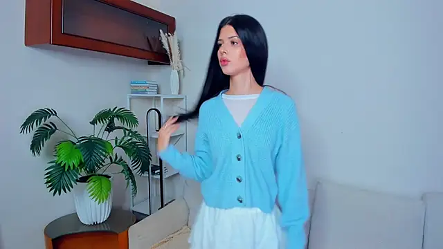 Snapshot of JoCauterucci chatting on October 12, 2025, 6:23 am JoCauterucci online show from October 12, 2025, 6:23 am