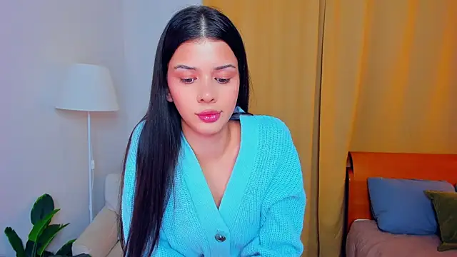 Snapshot of JoCauterucci chatting on October 19, 2025, 6:25 am JoCauterucci online show from October 19, 2025, 6:25 am