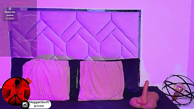 megganswift  online show from April 14, 2026, 6:30 am