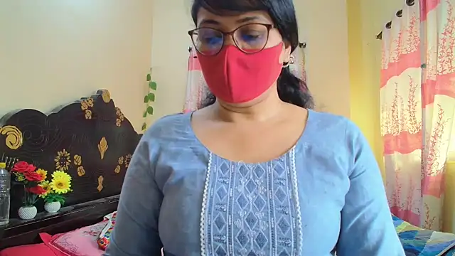 Snapshot of Elena_cruz5 chatting on February 11, 2026, 3:22 am Elena cruz5 online show from February 11, 2026, 3:22 am