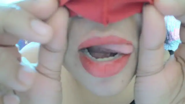 Snapshot of Elena_cruz5 chatting on February 14, 2026, 12:24 pm Elena cruz5 online show from February 14, 2026, 12:24 pm