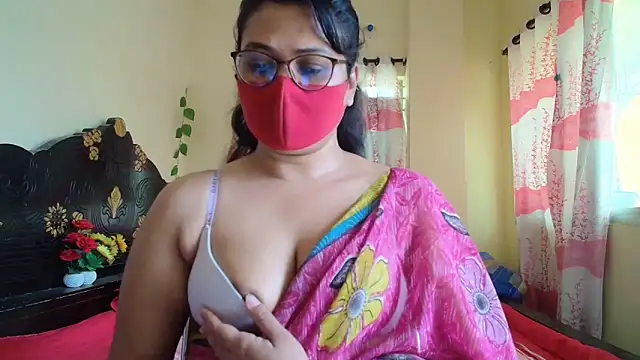Snapshot of Elena_cruz5 chatting on February 25, 2026, 7:29 am Elena cruz5 online show from February 25, 2026, 7:29 am