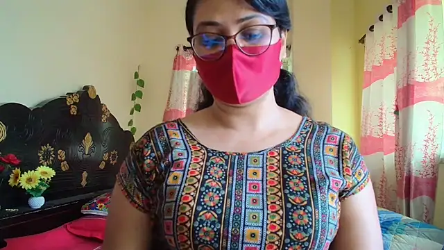 Snapshot of Elena_cruz5 chatting on March 9, 2026, 6:28 am Elena cruz5 online show from March 9, 2026, 6:28 am