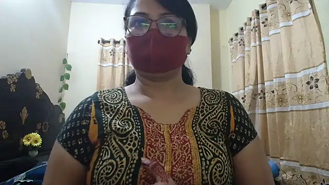 Snapshot of Elena_cruz5 chatting on March 22, 2026, 5:27 pm Elena cruz5 online show from March 22, 2026, 5:27 pm