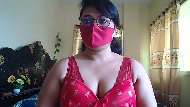 Snapshot of Elena_cruz5 chatting on April 10, 2026, 5:12 am Elena cruz5 online show from April 10, 2026, 5:12 am