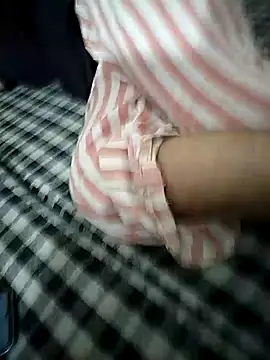 Snapshot of sexy__girls98 chatting on April 3, 2026, 12:03 pm sexy girls98 online show from April 3, 2026, 12:03 pm