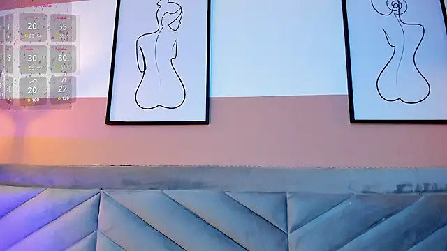 Mia Valentine  online show from January 13, 2026, 8:14 pm