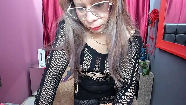 SofiaXDelRio online show from February 25, 2026, 12:15 pm