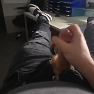 stunning stallion online show from November 21, 2025, 1:26 am