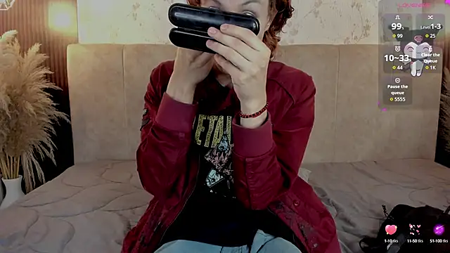 Snapshot of DarcyCullen chatting on September 26, 2025, 11:36 am DarcyCullen online show from September 26, 2025, 11:36 am