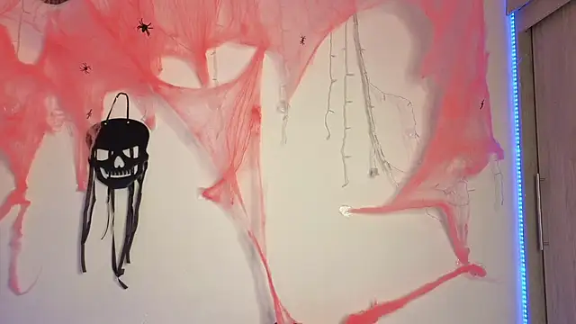 Snapshot of AlessandraLB chatting on October 23, 2025, 1:27 am AlessandraLB online show from October 23, 2025, 1:27 am