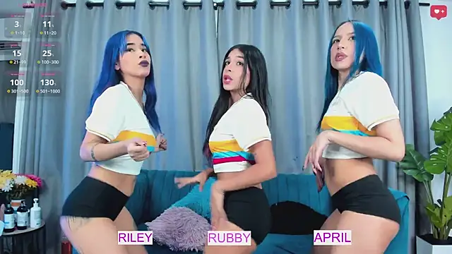 Evil Giirls online show from May 10, 2026, 2:17 am