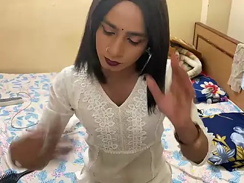 LuvLayla online show from February 16, 2026, 8:16 pm