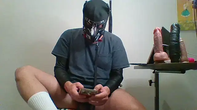 Snapshot of Maskpor2022 chatting on November 28, 2025, 10:34 pm Maskpor2022 online show from November 28, 2025, 10:34 pm