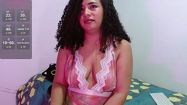 sharamadison98 online show from October 21, 2025, 12:50 pm