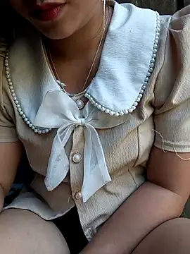 Snapshot of liu-liusexy chatting on April 6, 2026, 8:48 am liu-liusexy online show from April 6, 2026, 8:48 am