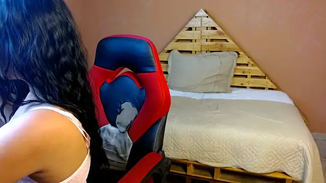 Snapshot of gracewoe chatting on October 6, 2025, 3:48 am gracewoe online show from October 6, 2025, 3:48 am