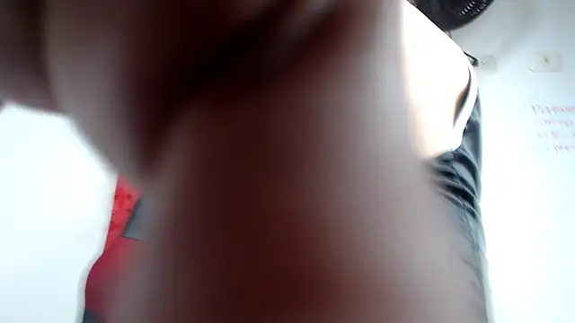 Snapshot of gracewoe chatting on October 28, 2025, 3:43 am gracewoe online show from October 28, 2025, 3:43 am